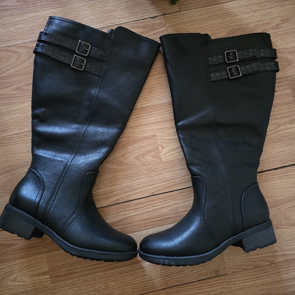 Black Leather Women's Boots